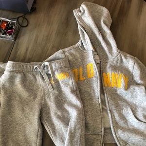 Old Navy Boys Grey Jogger Set Size 3T